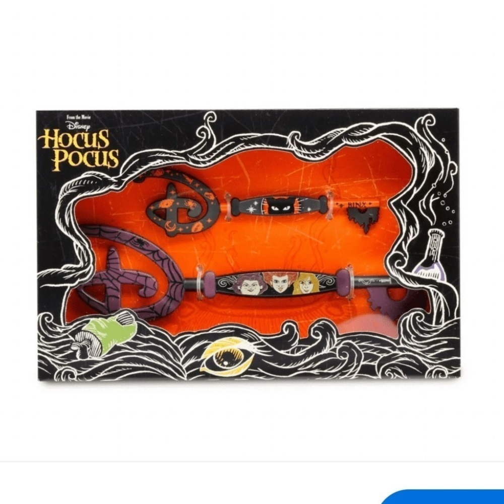 Disney Hocus Pocus Collectible Key Set
